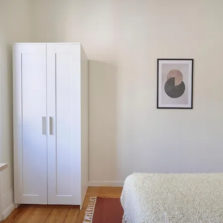 Πανσιόν Amazing Coliving In Marques De Pombal *