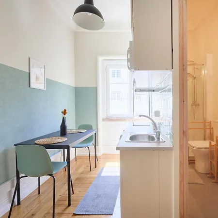 Gasthuis Amazing Coliving In Marques De Pombal Lissabon